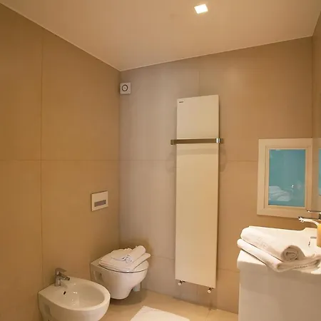 Veglio Sleeps 10 Pool *
